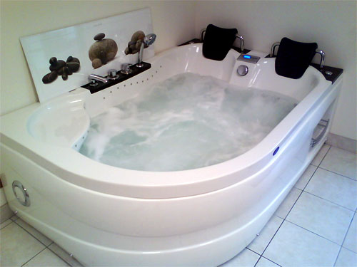 Choisir sa balnéo Créatif Jacuzzi Baignoires
