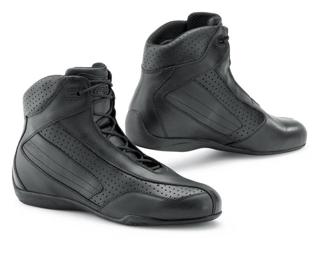 chaussure moto route
