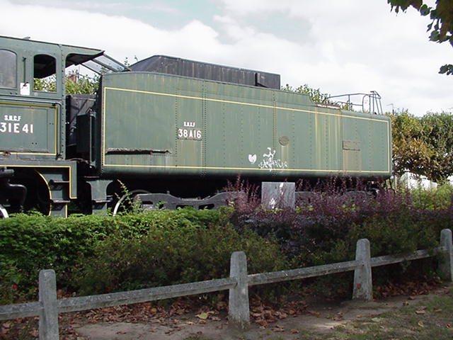 loco410.jpg